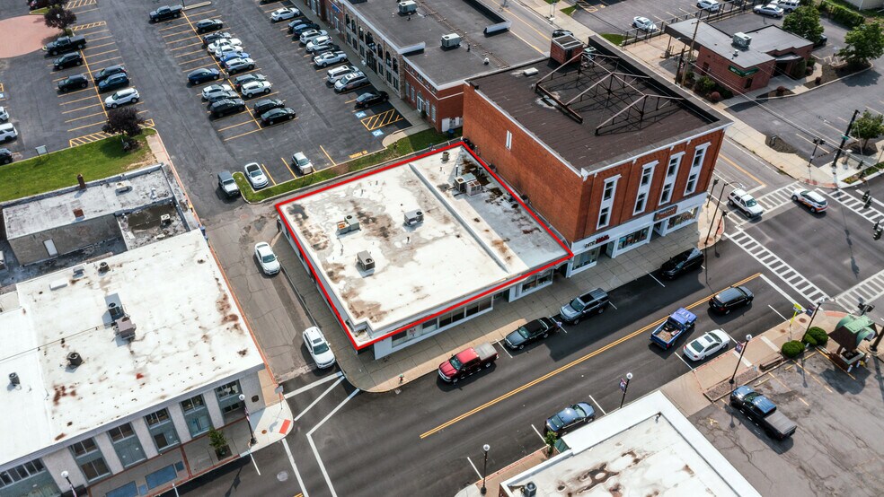 More Photos Of 40-42 Pine St, Lockport Office For Lease