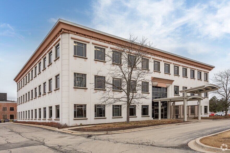 Primary Photo Of 2401 Ravine Way, Glenview Office For Lease
