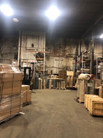 More Photos Of 2200 N 8th St, Philadelphia Warehouse For Lease
