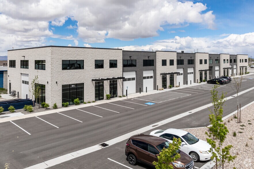 More Photos Of 1234 S 1700 W w, Woods Cross Warehouse For Lease