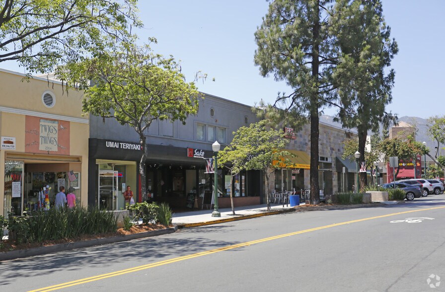 More Photos Of 2268-2270 Honolulu Ave, Montrose General Retail For Sale