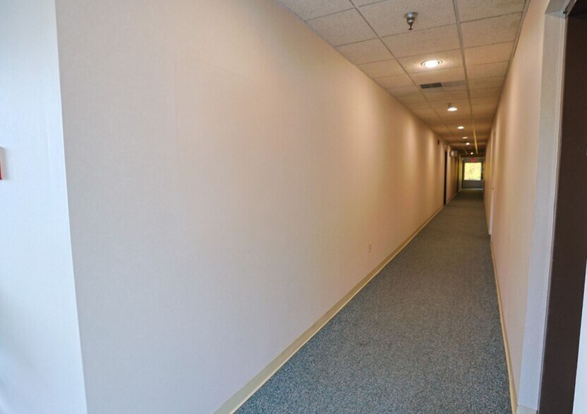 More Photos Of 633 Rt-211, Middletown Office For Sale