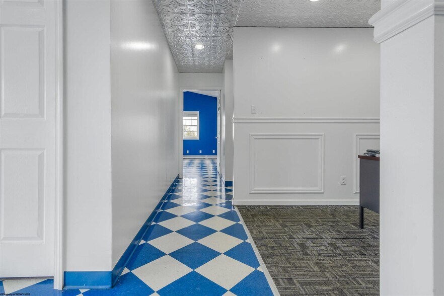 More Photos Of 524 Mileground Rd, Morgantown Auto Dealership For Sale