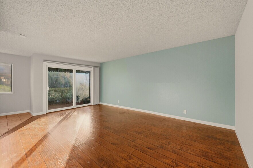 More Photos Of 315 E Okeefe St, Palo Alto Apartments For Sale