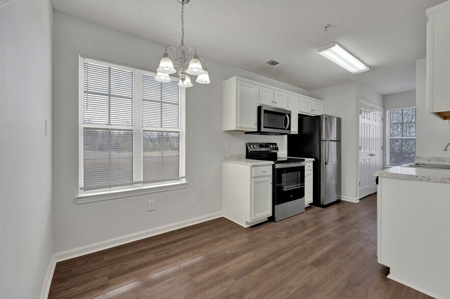 More Photos Of , Southaven Multifamily For Sale