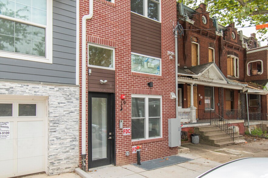 More Photos Of 19 S 44th St, Philadelphia Apartments For Sale