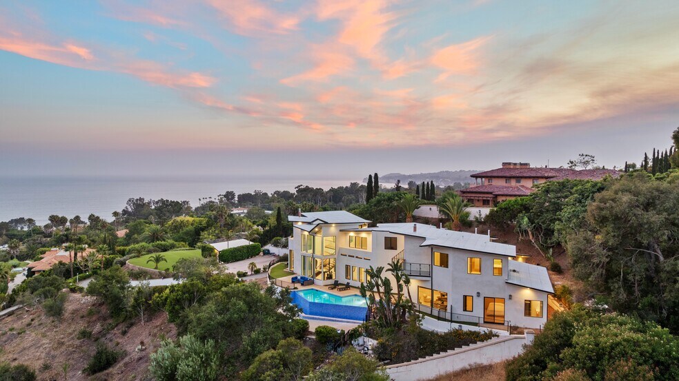 More Photos Of 6380 Meadows Ct, Malibu Rehabilitation Center For Lease