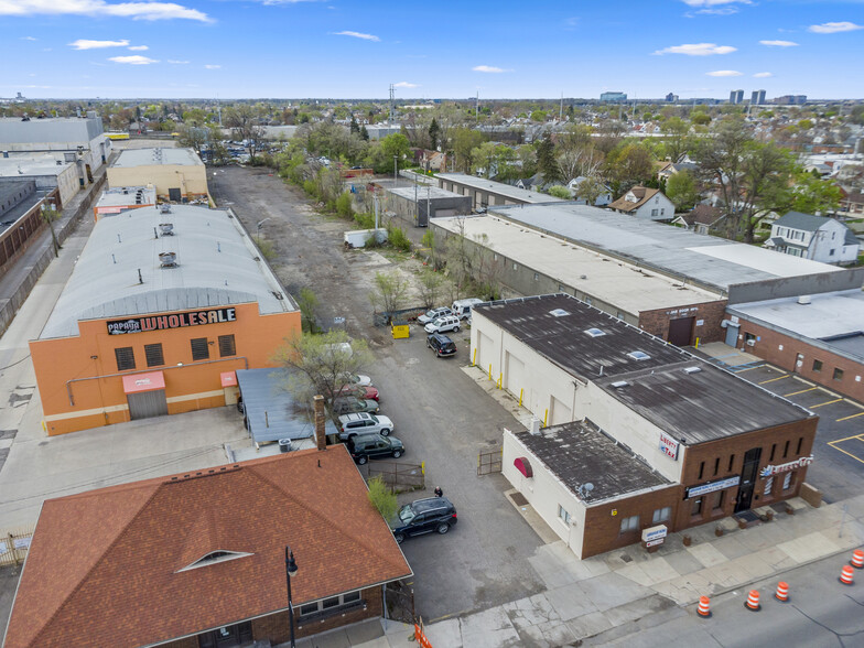 Primary Photo Of 14321 W Warren Ave, Dearborn Land For Lease