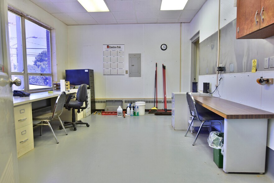 More Photos Of 126 Erie St, Cortland Warehouse For Sale