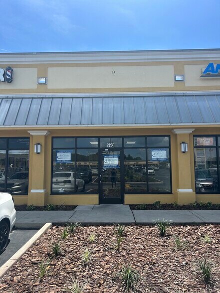 More Photos Of 921 W Orange Blossom Trl, Apopka Storefront For Lease