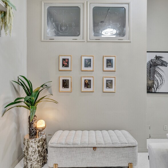 More Photos Of 106 W Main St, Pilot Point Storefront For Sale