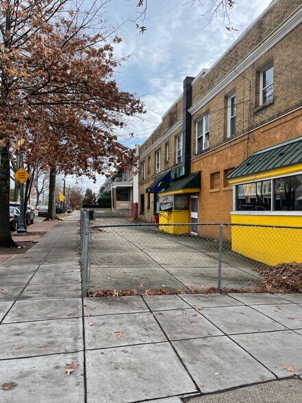 More Photos Of 5125 Georgia Ave NW, Washington Restaurant For Lease