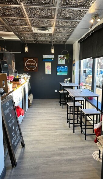 More Photos Of 414-422 York St, Fredericton Office For Lease