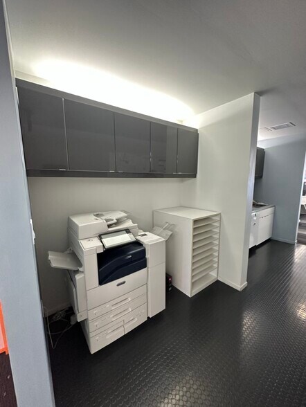 More Photos Of 416-424 Waverley St, Palo Alto Medical For Lease
