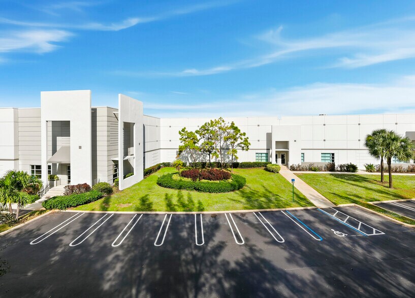 More Photos Of 2035 High Ridge Rd, Boynton Beach Unknown For Lease