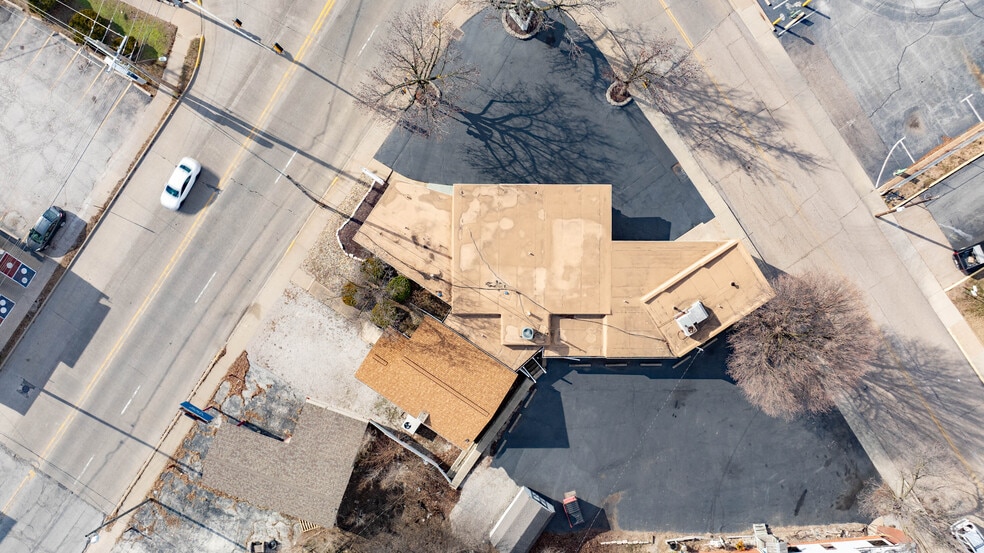 More Photos Of 344 St Louis ave, East Alton Office For Sale