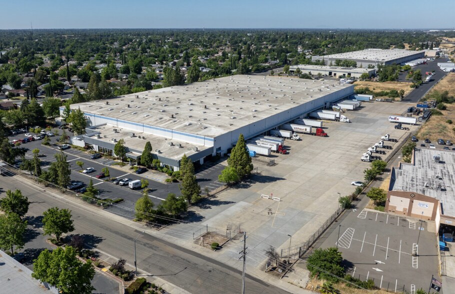 Primary Photo Of 5440 Stationers Way, Sacramento Distribution For Lease