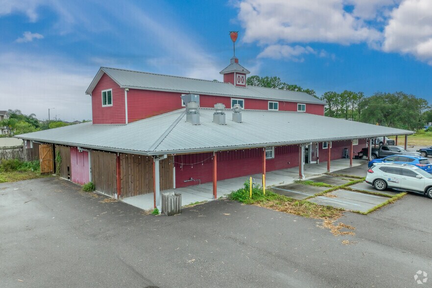 More Photos Of 10070 Fern Hill Dr, Riverview Freestanding For Lease