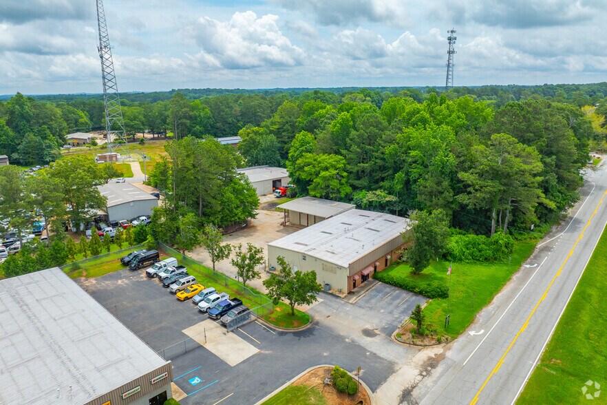 More Photos Of 9296 S Main St, Jonesboro Service For Sale