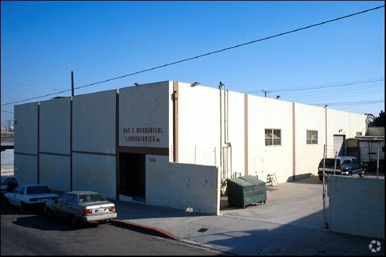 Primary Photo Of 3226-3230 Mines Ave, Los Angeles Warehouse For Lease