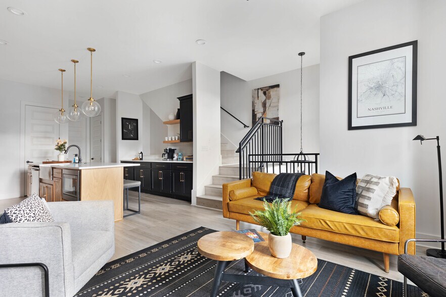 More Photos Of 925 Ramsey St, Nashville Apartments For Sale