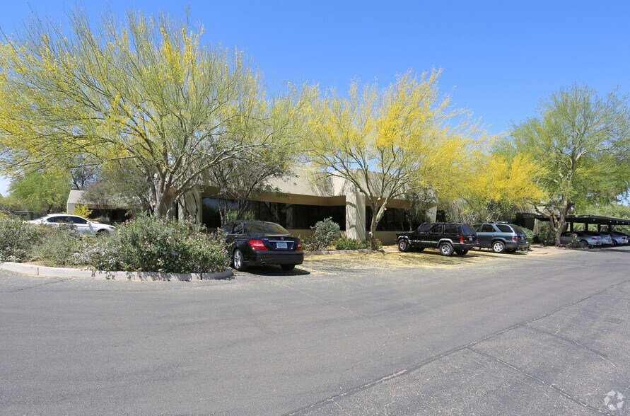 More Photos Of 7550 E McDonald Dr, Scottsdale Office For Lease