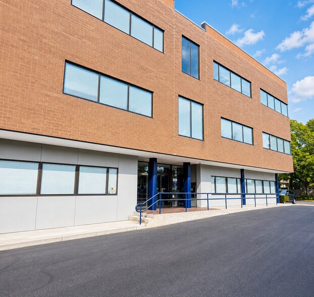 More Photos Of 50 Prospect St, Waltham Office For Lease
