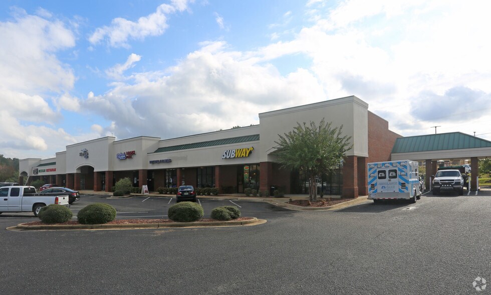 More Photos Of 224-262 Interstate Commercial Park Loop, Prattville General Retail For Lease