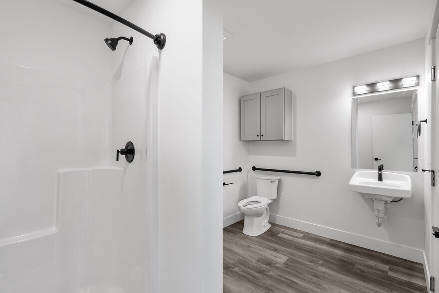 More Photos Of 202 Fletching Way, Belgrade Industrial For Sale