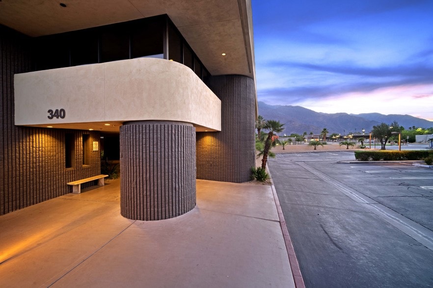 More Photos Of 340 S Farrell Dr, Palm Springs Unknown For Lease