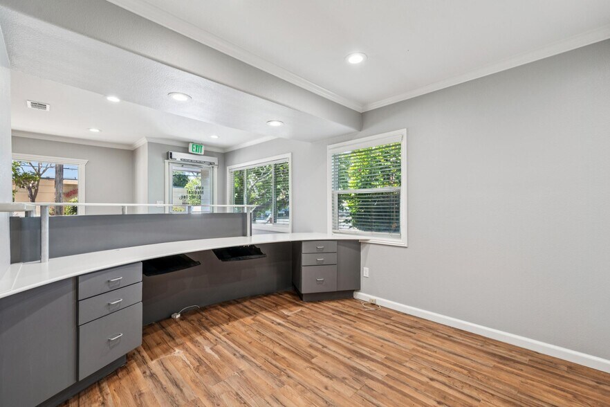 More Photos Of 14000 E 14th St, San Leandro Medical For Sale