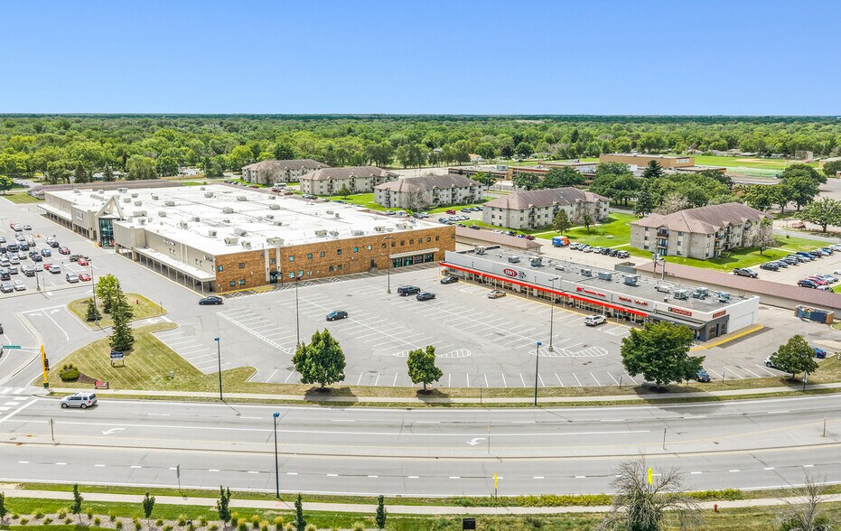 More Photos Of 2090-2100 NW Northdale Blvd, Coon Rapids Unknown For Lease