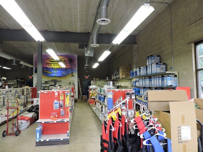 More Photos Of 1222 S Route 12, Fox Lake Garden Center For Lease