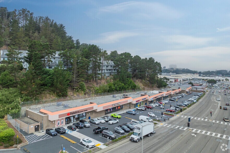 More Photos Of 314-350 Gellert Blvd, Daly City Unknown For Lease