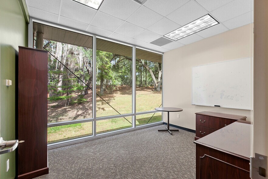 More Photos Of 3101 Sessions Rd, Tallahassee Office For Lease