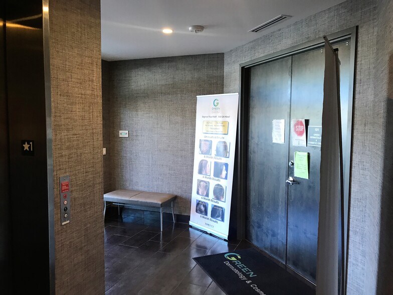 More Photos Of 260 SW Natura Ave, Deerfield Beach Office For Sale