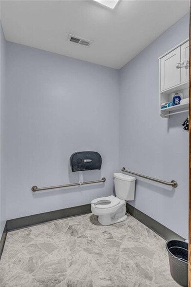 More Photos Of 109 E Railroad St, Silver Lake Daycare Center For Sale