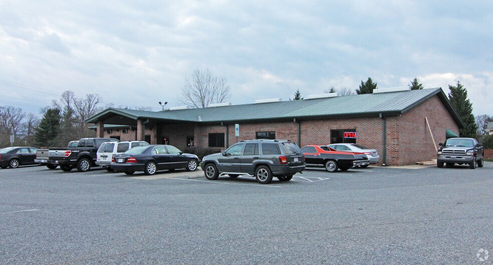 Primary Photo Of 1225 Union Rd, Gastonia Restaurant For Lease