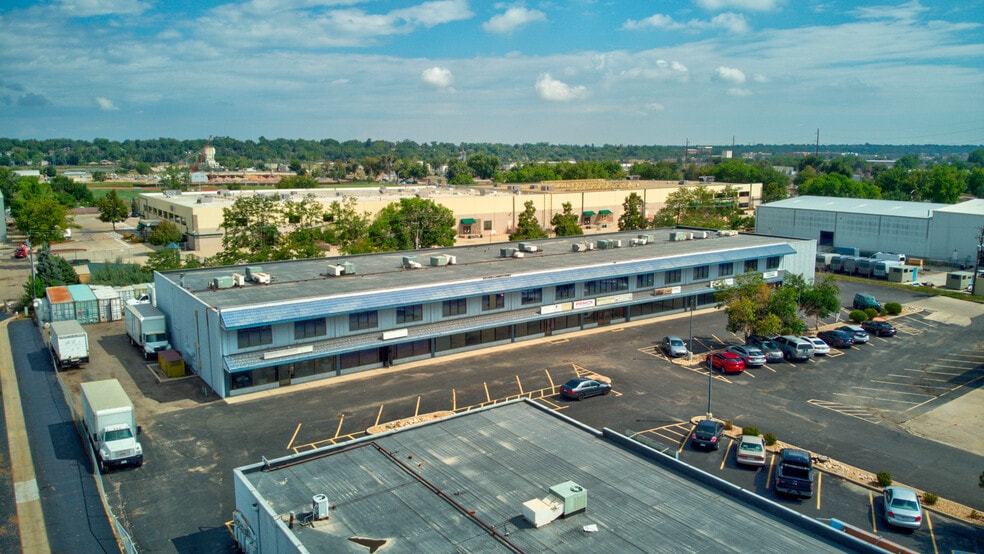 More Photos Of , Longmont General Retail For Sale