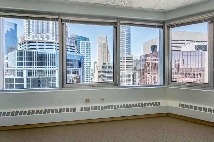 More Photos Of 431 S 7th St, Minneapolis Office Residential For Lease