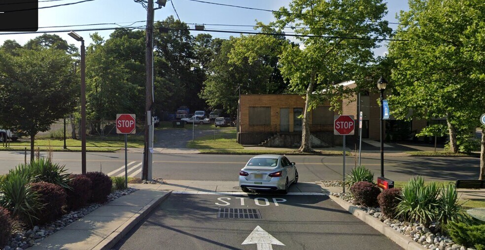 More Photos Of 1252 South Ave, Plainfield Freestanding For Lease