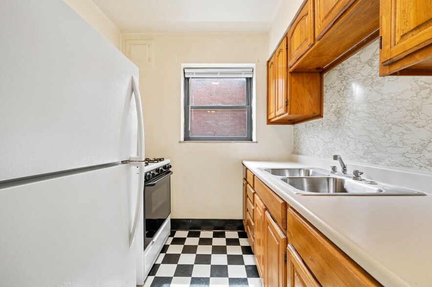 More Photos Of 3336 Brownsville Rd, Pittsburgh Apartments For Sale