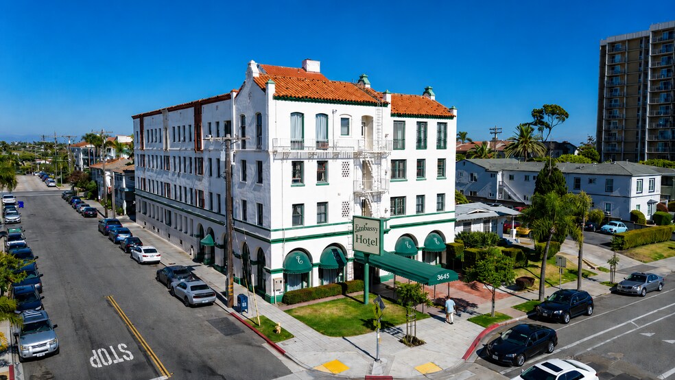 More Photos Of 3645 Park Blvd, San Diego Hotel For Sale