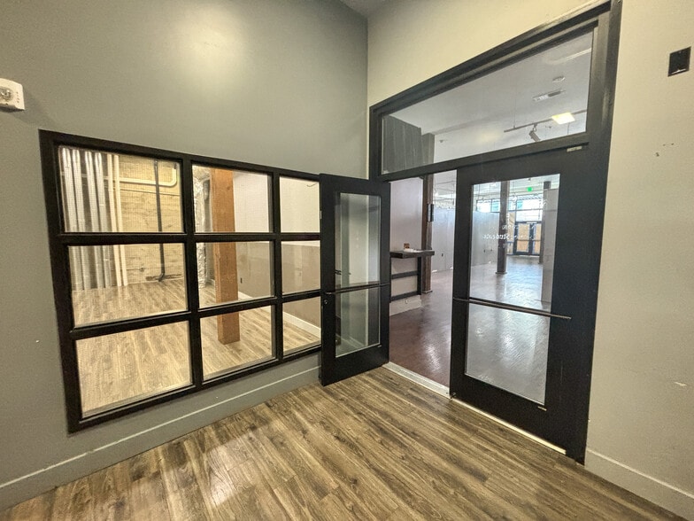 More Photos Of 255 Liberty St NE, Salem Office For Lease
