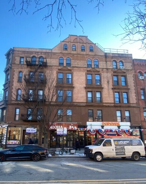 More Photos Of 352-360 Myrtle Ave, Brooklyn Apartments For Lease
