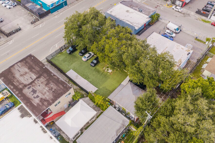 More Photos Of 279 NW 54th St, Miami Flex For Sale