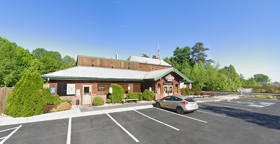 Primary Photo Of 2475 Barrett Creek Pky, Marietta Restaurant For Lease