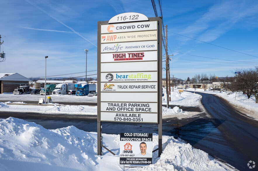 More Photos Of 116-120 Monahan Ave, Dunmore Flex For Lease