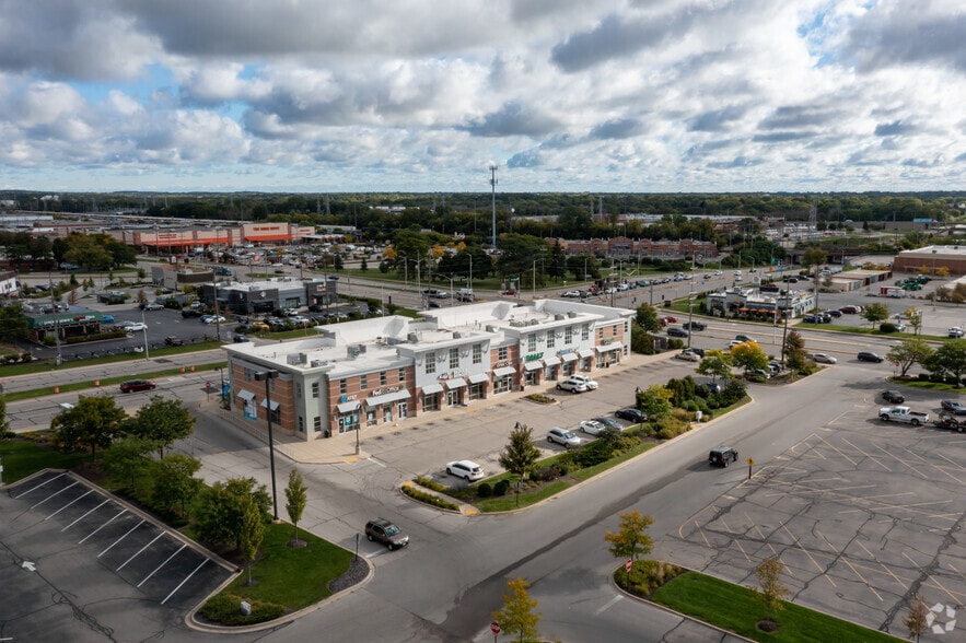 More Photos Of 12455 W Capitol Dr, Brookfield Freestanding For Lease