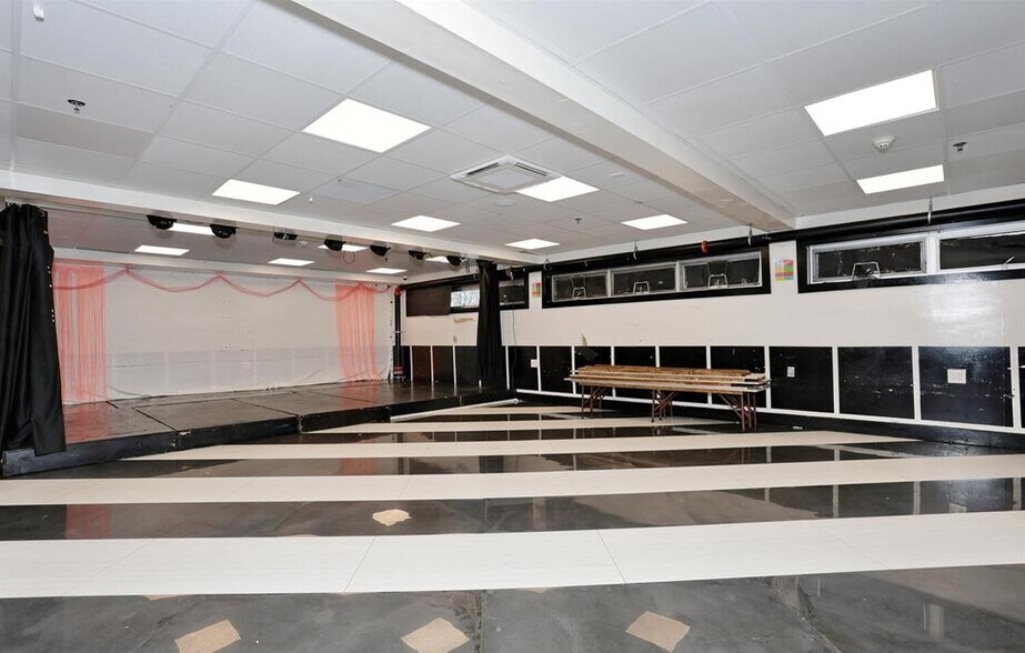 More Photos Of , Spring Valley Office For Sale